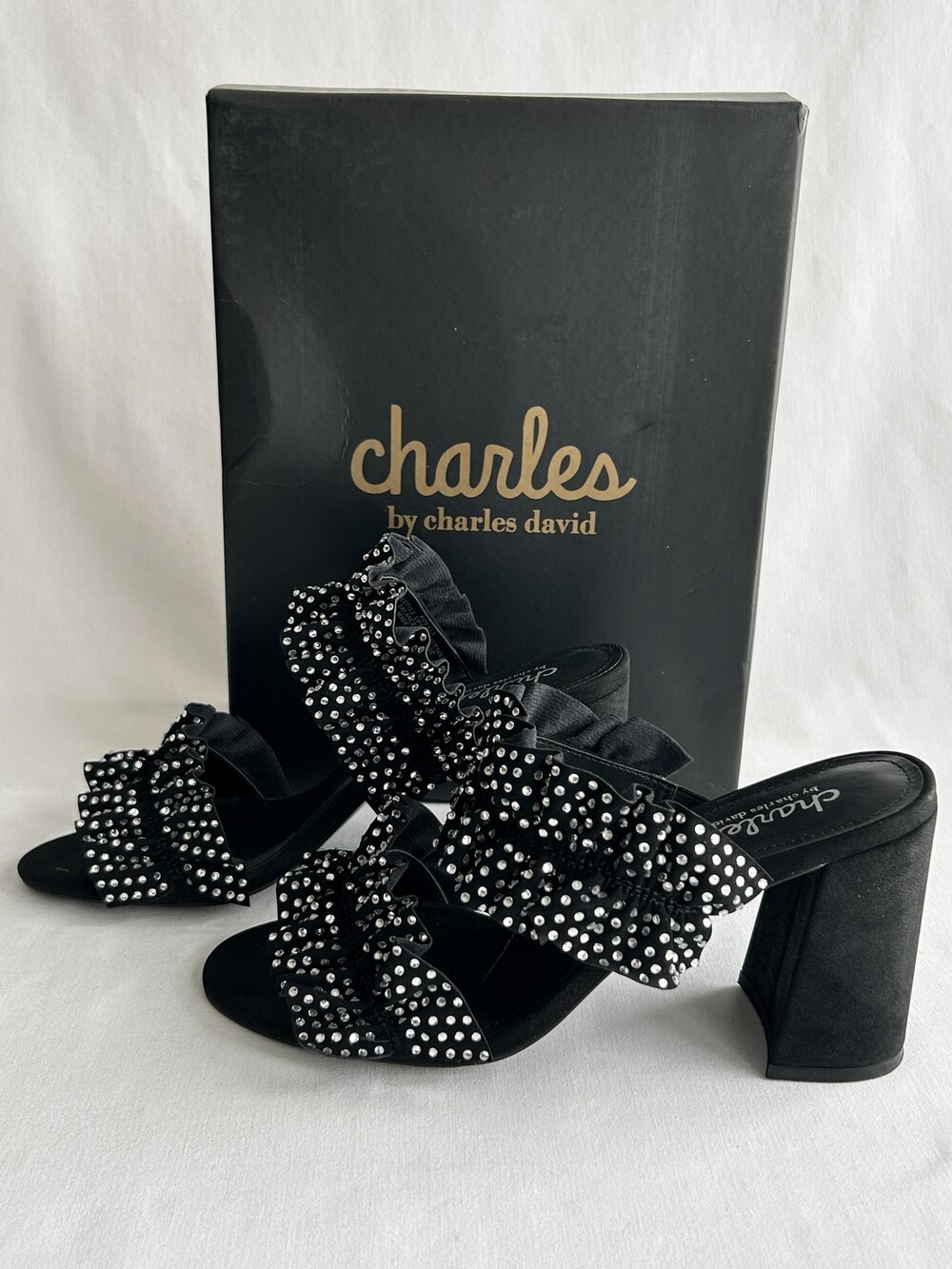 Charles David Royals Womens Size 8.5 Black Rhinestone Heels Shoes